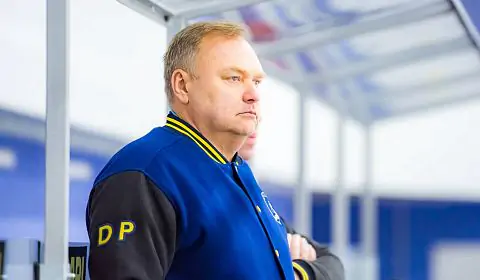 Пидгурский ушел с поста главного тренера «Днепра»