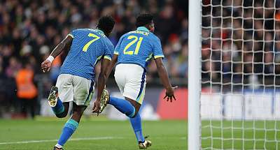 17-летний игрок поставил на колени родоначальников футбола. Обзор матча Англия – Бразилия