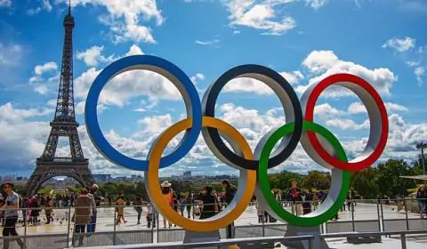 МОК не будет требовать от россиян и белорусов носить единую нейтральную форму на Олимпиаде-2024