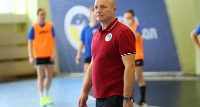 Андронов залишив посаду головного тренера жіночої збірної України