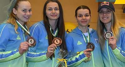 Збірна України після здобуття олімпійської ліцензії завоювала медалі етапу Кубка світу